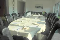 Munal Hotel Temse - Bares