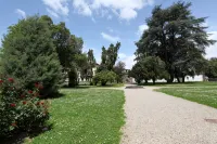 Accogliente camera e bagno con vista sul giardino di Villa Bottini - Lejligheder