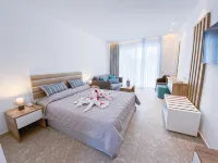 Lardos Bay Hotel - Private Pool
