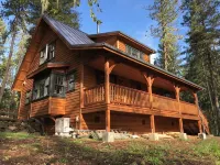 4 Acre Hiker's Nature Sanctuary in town - Bungalows