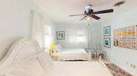 Charming Clearwater Family Home w pool - 프라이빗 풀