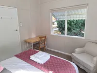 Camellia Cottage - Your Peaceful Mountain Getaway! Hotels in Blackheath