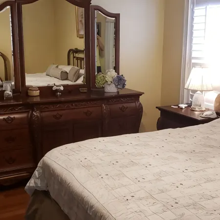 Prime Location! 2 Min to the Bay, 15 Mins to Beaches & Attractions, Pet Friendly