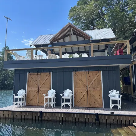 Lake Rabun Rental - Classic Waterside Home and Boathouse