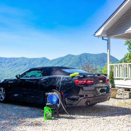 Stunning Mountain Views with Hot Tub & 2 King Suites! Private & Peaceful.