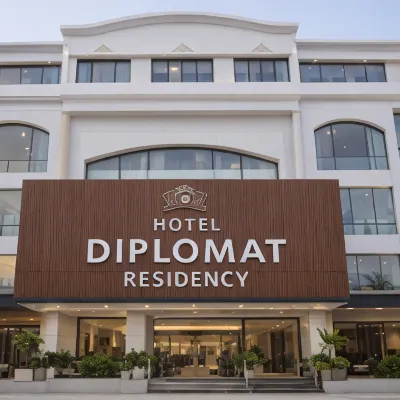 Hotel Diplomat Residency โรงแรมใกล้Bareilly City
