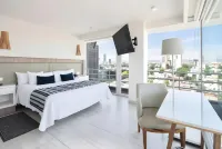 Hotel Velvet Plaza