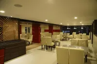 Hotel Kapilavasthu - Parkplatz