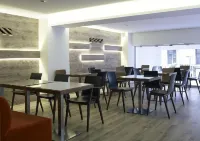 Amazon Hotel - Aamiainen