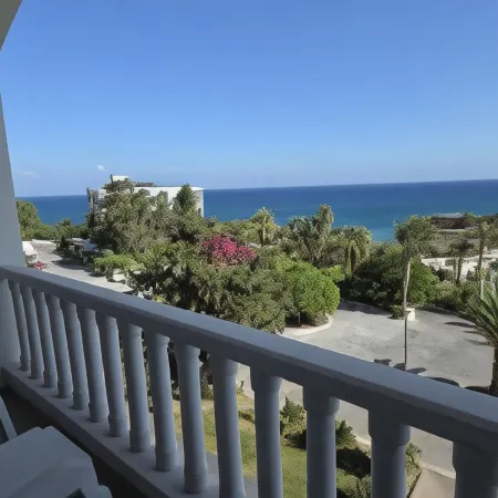 Denizkizi Hotel