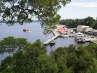 Strahan Bungalows Hotele w: Strahan
