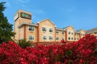 Extended Stay America Suites - Columbia - Columbia Parkway - parking