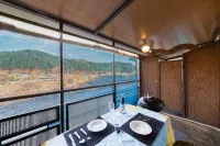 Gapyeong Secret View Pension (Nami Island) - parking
