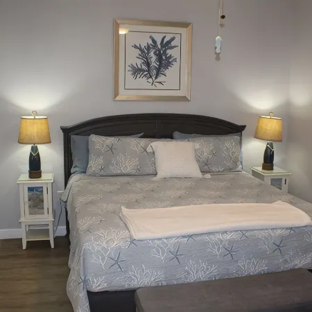 Beautiful Beach View Condo! 1 Bedroom, Bunk room and 2 bath