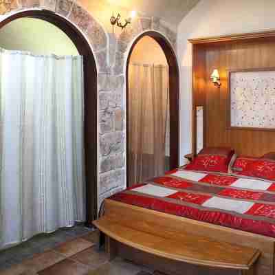 Akkotel-Boutique Hotel Rooms