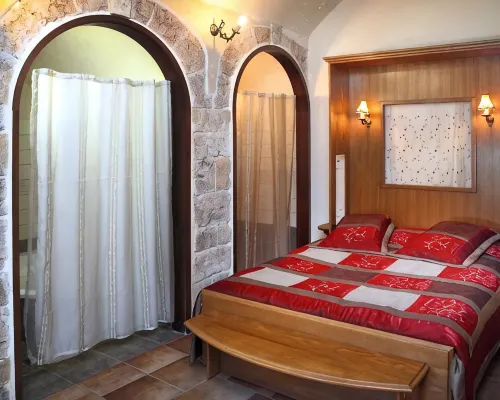 Akkotel-Boutique Hotel Hoteles en Mate Asher