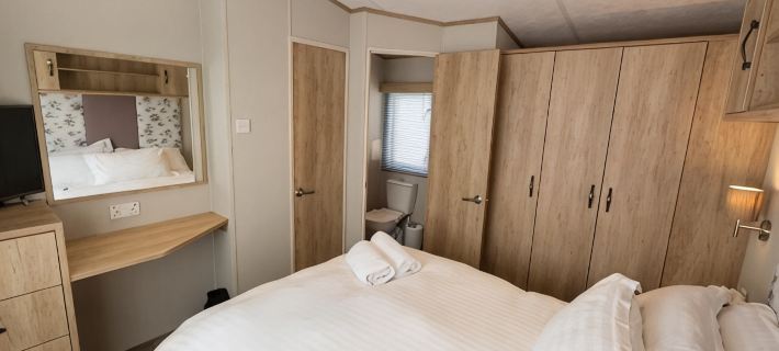 Rosedale Lakeside Lodge Hotels in Cirencester