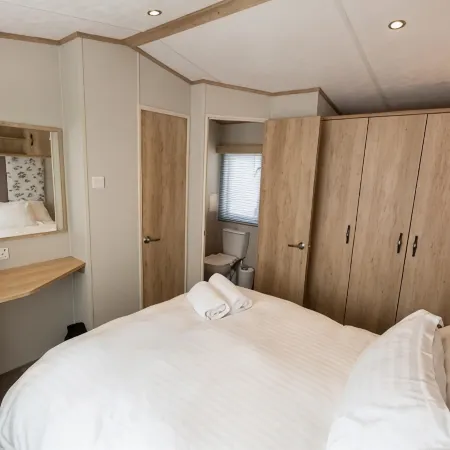 Rosedale Lakeside Lodge