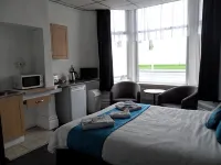 Anzy Panzy Hotel - Kitchens