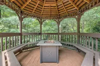 The Canopy: Single-Level Sky Valley Home Private Sauna & Wellness Space. No Pets - Wifi