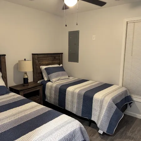 New Construction Near Jonathan Creek Ramp, Boat Parking, Sleeps 6