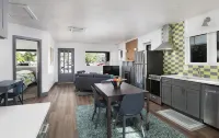 Downtown Bungalow