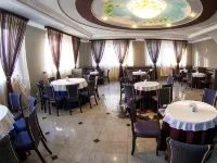 Plaza Hotel - breakfast