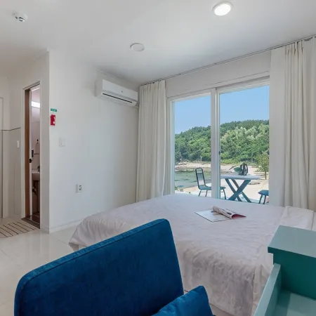 Yangyang Green Beach Pension