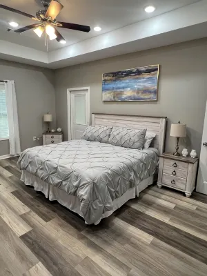 High N Heber /Brand new 4 bedroom 2.5 bath 2 car garage/washer & dryer available - Homestays