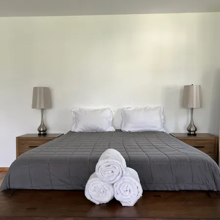 Nice Guest House with River Views