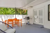 Casa Bella - 5 BR Villa in Miami with Pool, Mini-Golf, Basketball+ - Boutique