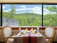 The Hotel Fujiyama - ที่มีบาร์