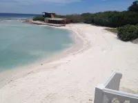 Newly Build - Across The Road from The Beach  - 7 bdrm/7 bthrms - Villas