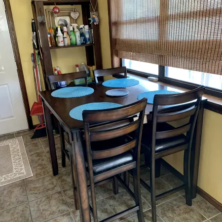 Pet friendly sound side 3 Bdrm/2Bth Non Smoking Beach Box Private Home