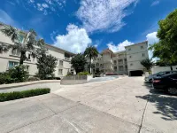 Extra spacious condo 5min from pristine beach - 2 stjerner