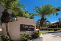 Luxe 1BD Condo w/ Ocean Views @ Maui Banyan Resort - Condos