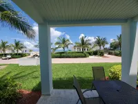 "Infinity Poolside" - Ocean Villa 2 BR / 3 BA - 3-Star