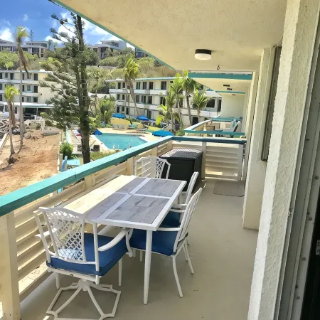 FABULOUS! So close you can taste the ocean - Amazing NEWLY RENOVATED  condo !