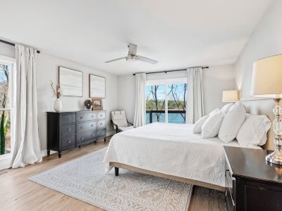 AMAZING LAKEVIEWS! Beautifully decorated 4 bdm waterfront home with 2-story dock