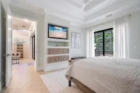 Home with Private Pool Oasis Minutes to Naples’ Best Beaches by Esthetic Stays - 4-Star