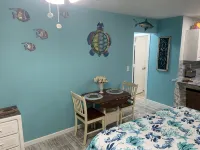 Walk to Beach Access! Coastal Studio – Starfish Stays 2C Dog Friendly. - Beach