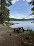 Beautiful lakeview cottage on Friends Lake - Wifi