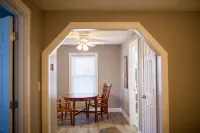 211 Paris St Suites are just minutes from The Ark Encounter - WiFi