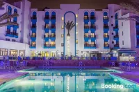 Oasis Hotel & Spa - Beach