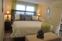 Newly Renovated, Music-Themed Mobile Home! Pet-Friendly! 2 Minutes from I-40! - 3-Star