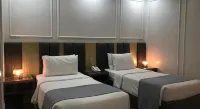 Queen Margarette Hotel Lucena - Main - spa