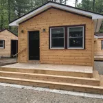 New Pine Cabin in the White Mountains Abutting White Lake State Park - 木屋