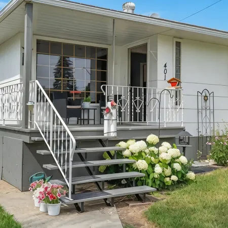 Chic 4-bedroom, 2-bath home close to downtown and next to the river
