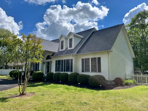 Beautiful, Spacious, Pet Friendly Home in 2 Miles from the Beach! - Boutique