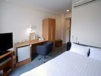 New Station Hotel - parking